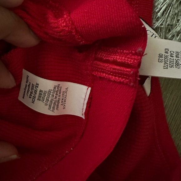 Victoria Secret Thermal PJ Set - Picture 4 of 4